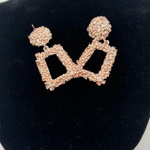 Elegant Rose Gold Textured Earrings